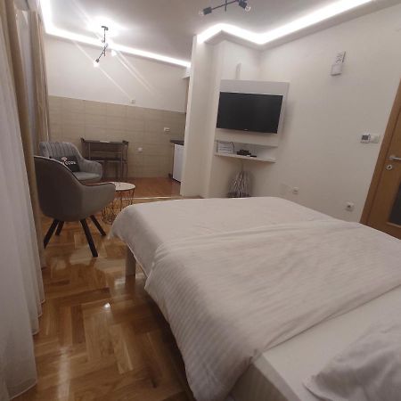 Studio Apartman Lukavica Σαράγεβο Εξωτερικό φωτογραφία